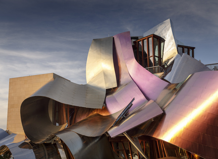 wine-bar-marques-de-riscal