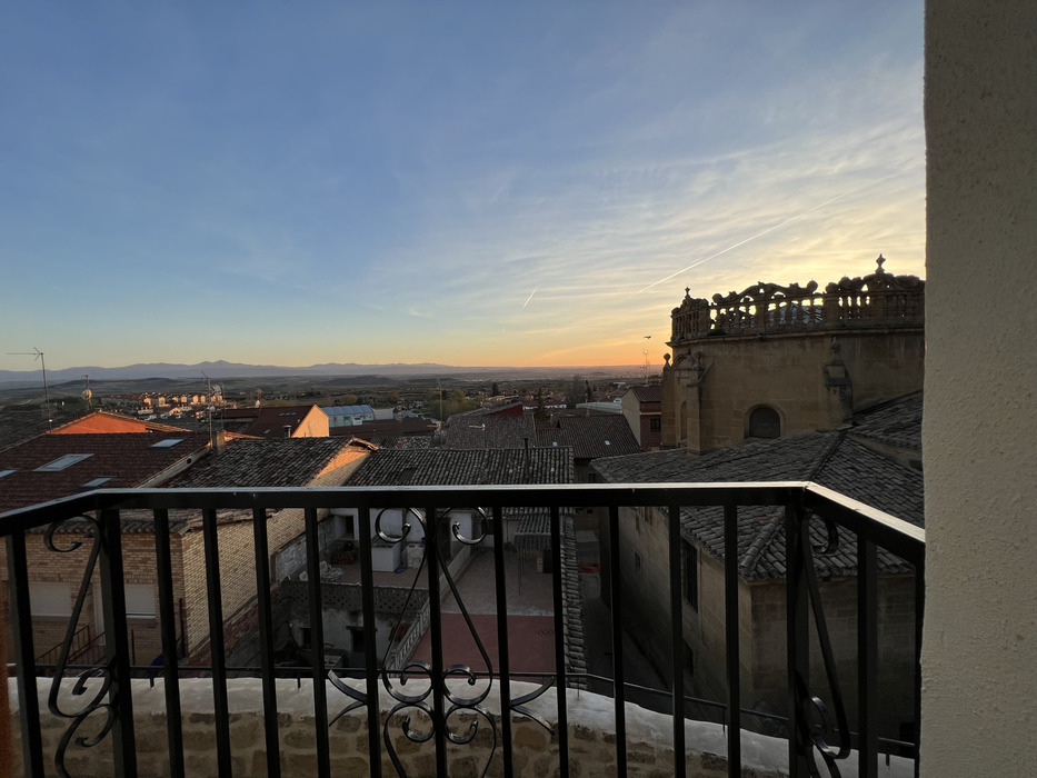 terraza-apartamentos-costa-del-vino