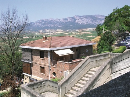 larretxori-exterior