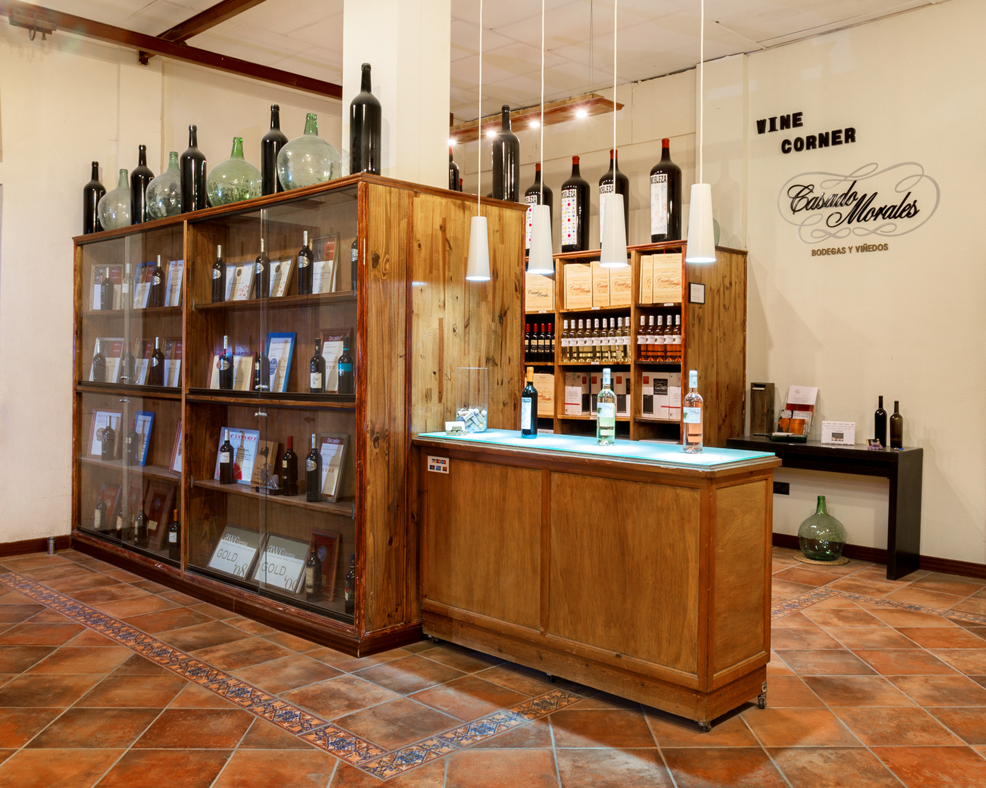 Wine-Corner-pano